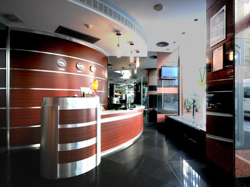 Sv Business Hotel Taksim Истанбул Екстериор снимка