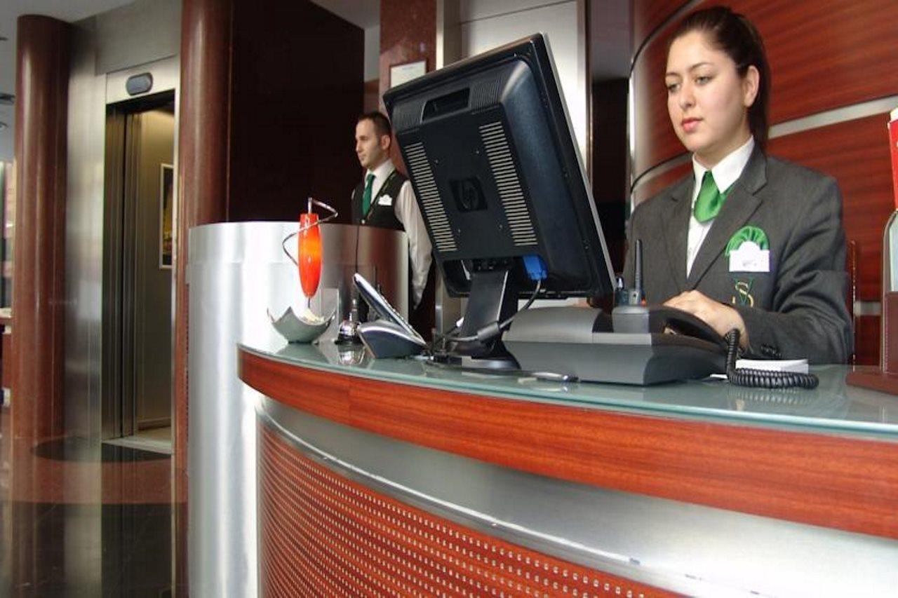Sv Business Hotel Taksim Истанбул Екстериор снимка
